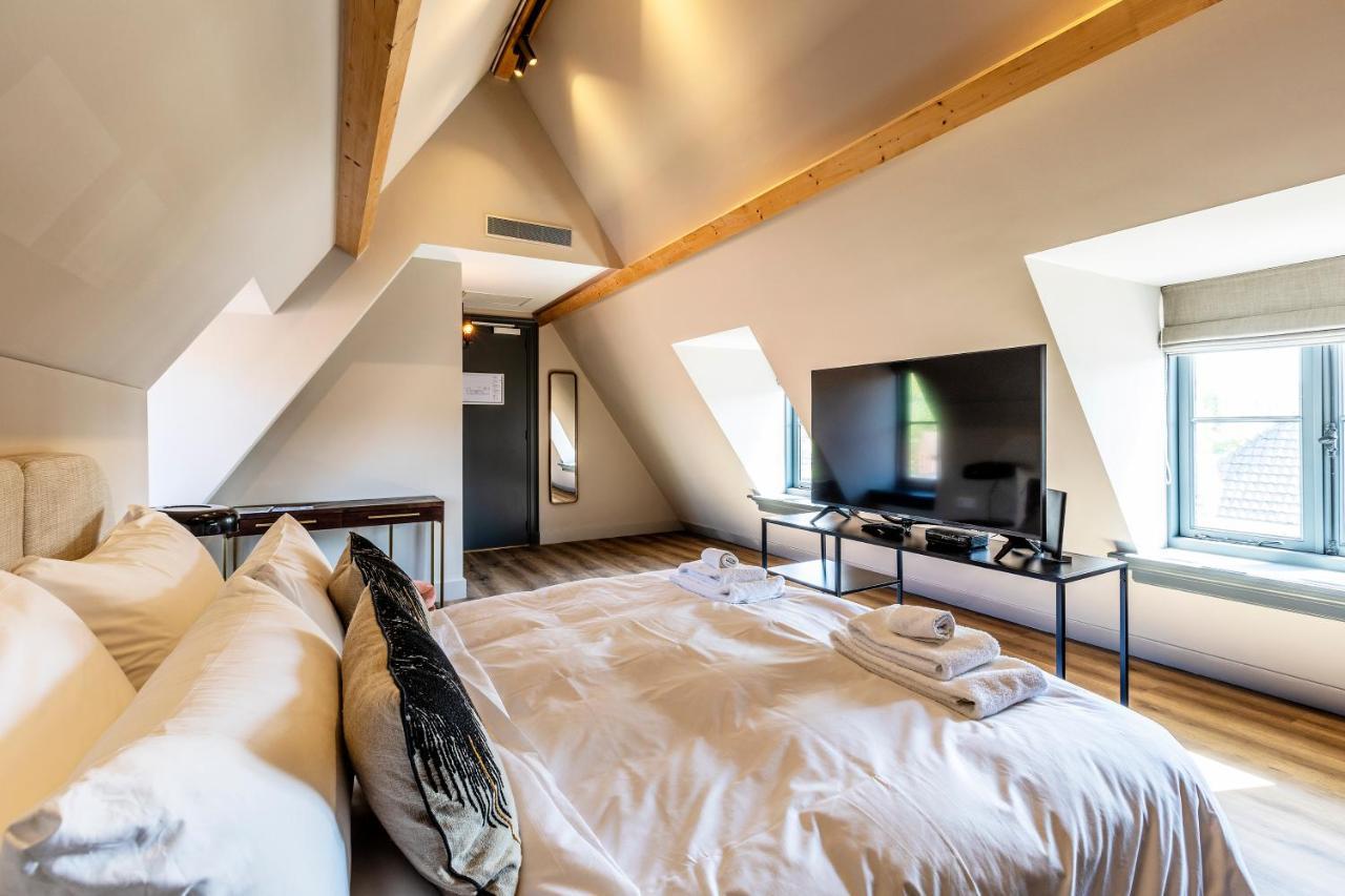 Bistrotel 'T Amsterdammertje Nieuwersluis Экстерьер фото